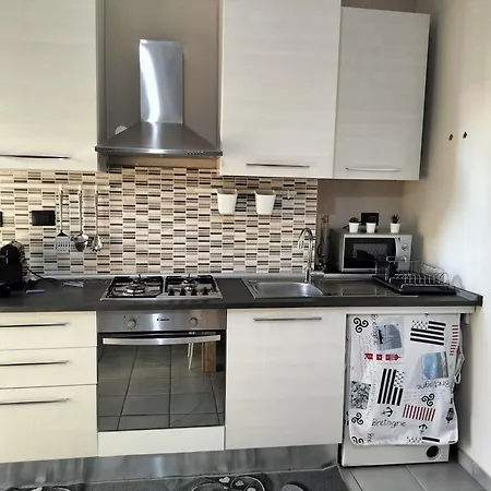 Damm House Apartmán *