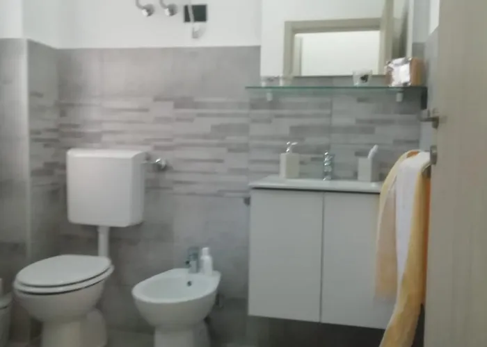 アパート Damm House *